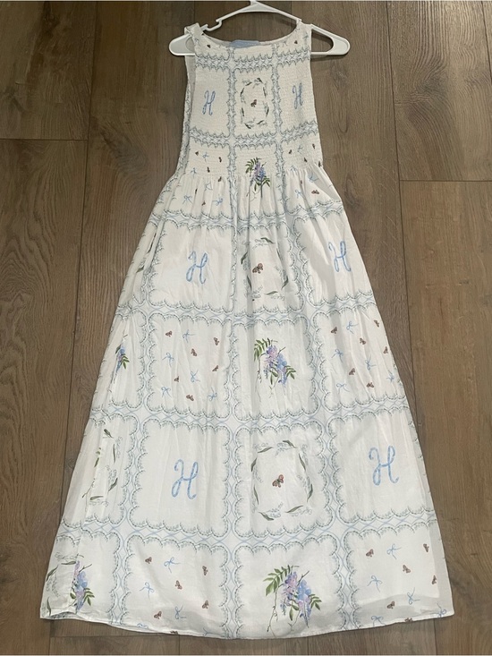 Hill House Dresses & Skirts - Hill house cosmina dress